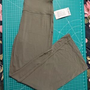 Lululemon Groove Nulu Super High Rise Flared Pant